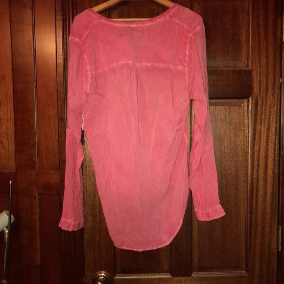 Blue Saks Fifth Avenue Pink Top - Picture 4 of 5
